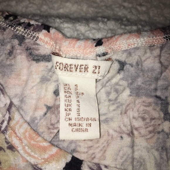 Top - Picture 3 of 3